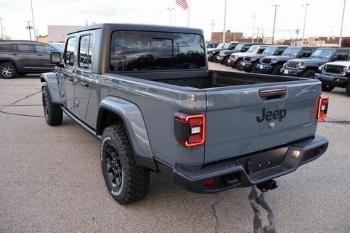 2026 Jeep Gladiator Willys 4x4