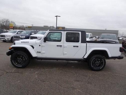2025 Jeep Gladiator Willys