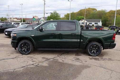 Serrano Green Metallic 2026 RAM 1500 Big Horn/Lone Star