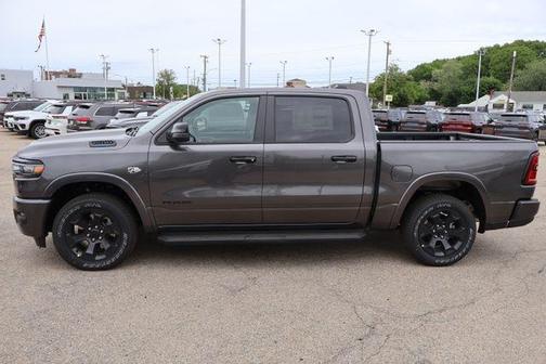 Granite Crystal Metallic Clearcoat 2026 RAM 1500 Big Horn/Lone Star