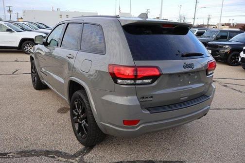 2021 Jeep Grand Cherokee Laredo