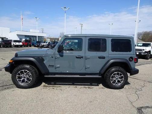 2025 Jeep Wrangler Sport S
