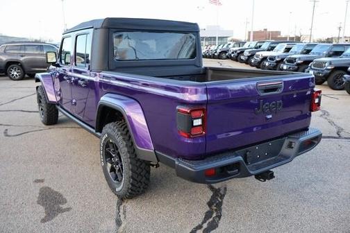 2026 Jeep Gladiator Willys 4x4