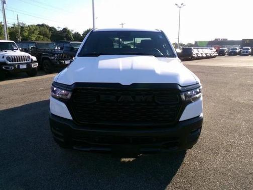 2026 RAM 1500 Warlock Crew Cab 4x4 5'7' Box