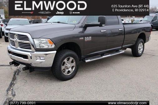 2017 RAM 2500 Big Horn Crew Cab 4x4 8' Box