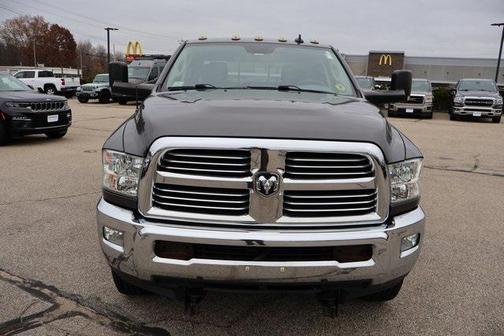 2017 RAM 2500 Big Horn Crew Cab 4x4 8' Box