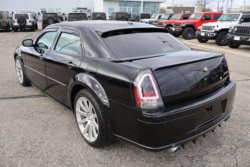 2006 Chrysler 300 SRT8