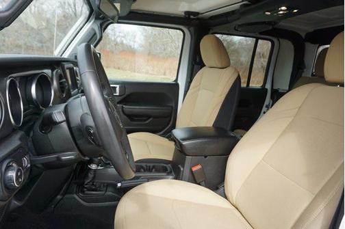 2023 Jeep Gladiator Sport S