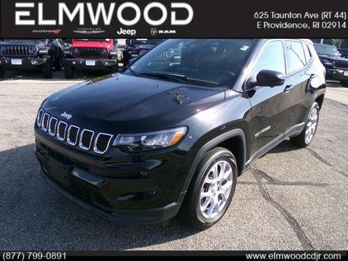 2023 Jeep Compass Latitude Lux