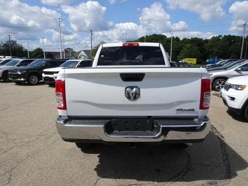 2024 RAM 2500 Tradesman Crew Cab 4x4 6'4' Box