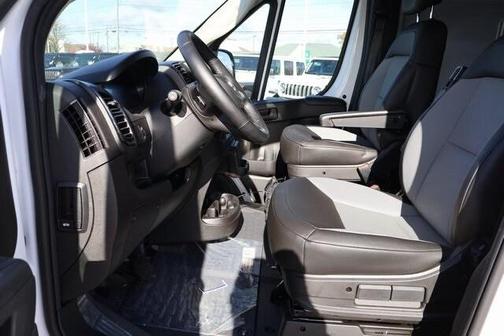 2025 RAM ProMaster 1500 Base