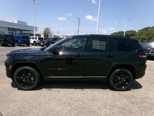 2025 Jeep Grand Cherokee Limited X