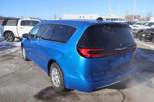 2026 Chrysler Pacifica L
