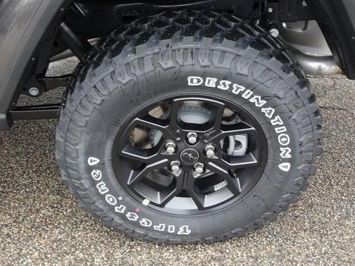 2025 Jeep Gladiator Willys