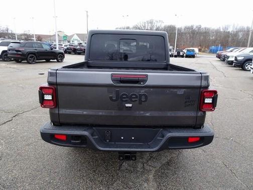 2025 Jeep Gladiator Willys