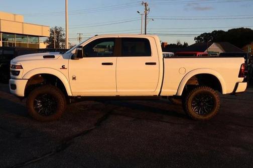 2025 RAM 2500 Big Horn Crew Cab 4x4 6'4' Box