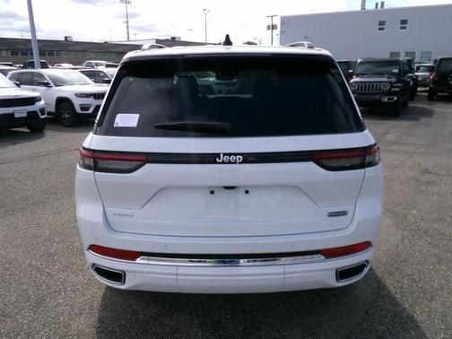 2025 Jeep Grand Cherokee Overland