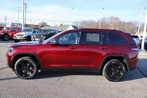 2023 Jeep Grand Cherokee Altitude