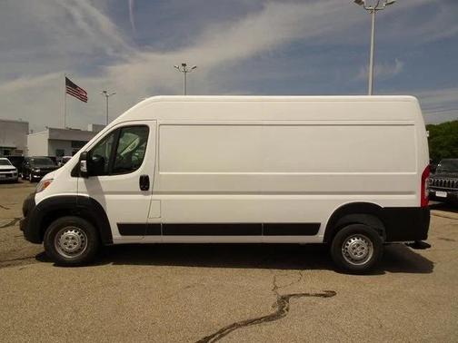 2025 RAM ProMaster 2500 Tradesman