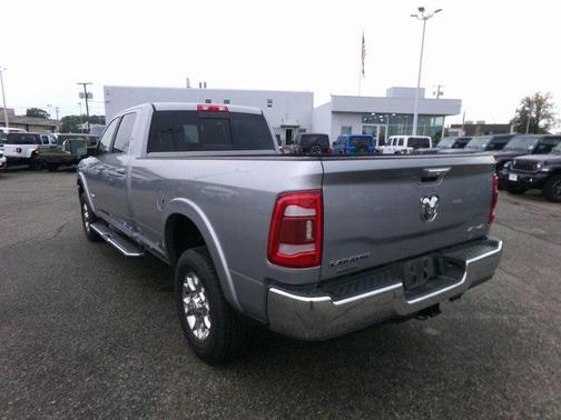 2021 RAM 2500 Laramie Crew Cab 4x4 8' Box
