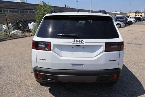 Bright White Clearcoat 2026 Jeep Cherokee Laredo 4x4