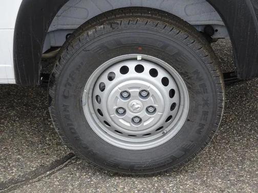 2025 RAM ProMaster 2500 Tradesman