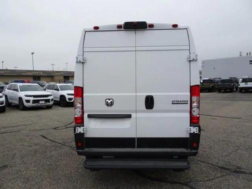 2025 RAM ProMaster 2500 Tradesman