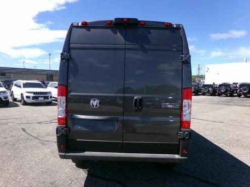 2025 RAM ProMaster 2500 Tradesman