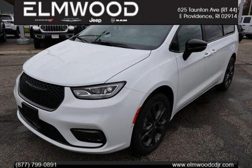 2026 Chrysler Pacifica L