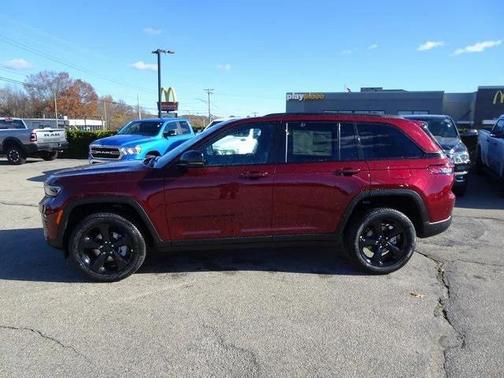 2025 Jeep Grand Cherokee Limited X