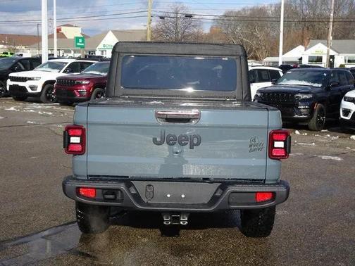 2025 Jeep Gladiator Willys