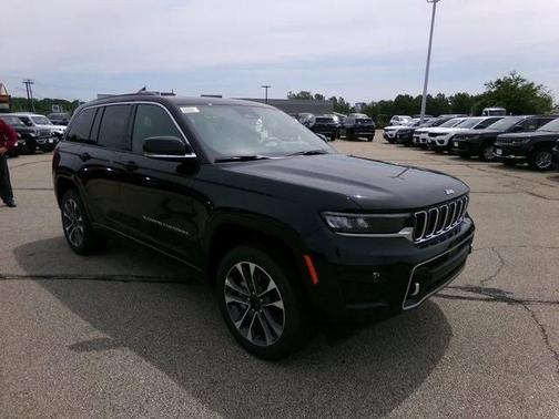 2025 Jeep Grand Cherokee Overland