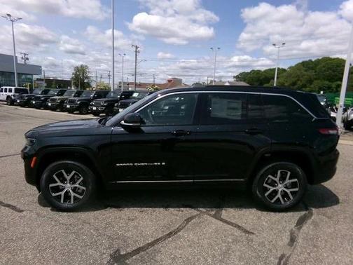 2025 Jeep Grand Cherokee Limited X
