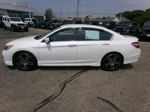 2017 Honda Accord Sport SE
