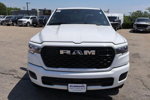 Bright White Clearcoat 2026 RAM 1500 Big Horn/Lone Star
