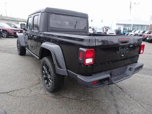 2025 Jeep Gladiator Nighthawk