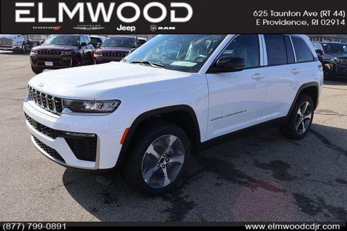 Bright White Clearcoat 2026 Jeep Grand Cherokee Limited