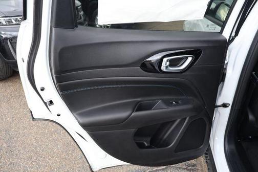 Bright White Clearcoat 2026 Jeep Compass Limited