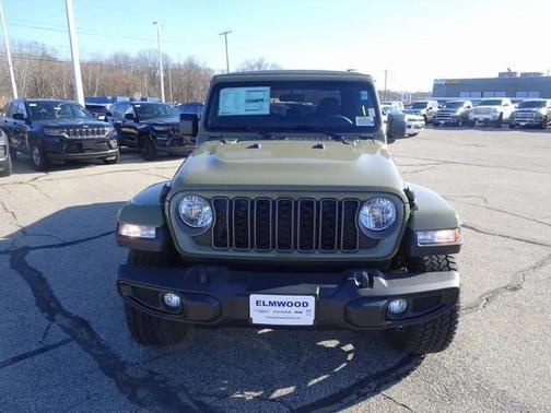 2025 Jeep Gladiator Nighthawk