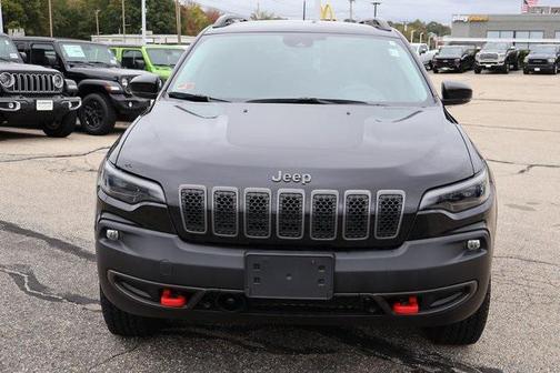 2022 Jeep Cherokee Trailhawk