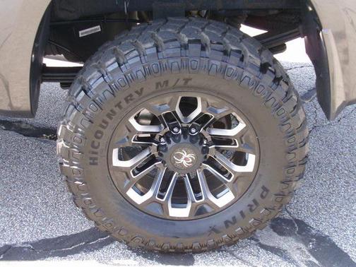 2022 RAM 3500 Laramie Crew Cab 4x4 6'4' Box
