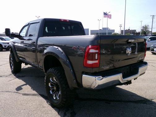 2022 RAM 3500 Laramie Crew Cab 4x4 6'4' Box