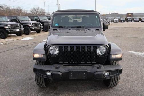 2021 Jeep Gladiator Willys 4x4