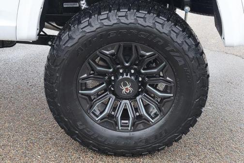 Bright White Clearcoat 2026 RAM 2500 Big Horn Crew Cab 4x4 6'4' Box