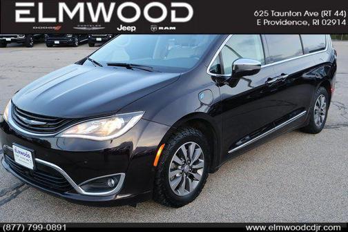 2019 Chrysler Pacifica Hybrid Limited