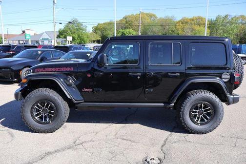Black Clearcoat 2026 Jeep Wrangler Rubicon