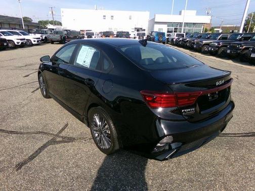 2022 Kia Forte GT-Line