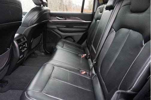2023 Jeep Grand Cherokee Limited X