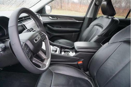 2023 Jeep Grand Cherokee Limited X