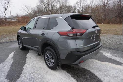 Gun Metallic 2023 Nissan Rogue S